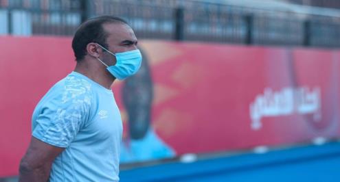 طرد مباشر لسيد عبدالحفيظ خلال لقاء الأهلي والبنك الأهلي